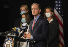 
			
				                                Republican U.S. Sen. Pat Toomey announces he won’t seek reelection or run for governor during a news conference with his family, Monday at PPL Public Media Center, in Bethlehem. 
                                 Jessica Griffin | The Philadelphia Inquirer via AP

			
		