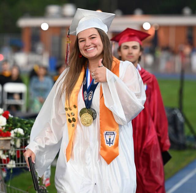 Pittston Area graduates 277 The Sunday Dispatch